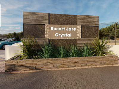 Resort Jare Crystal, Koliye