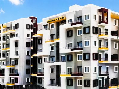 Suvarna Alay, Charholi